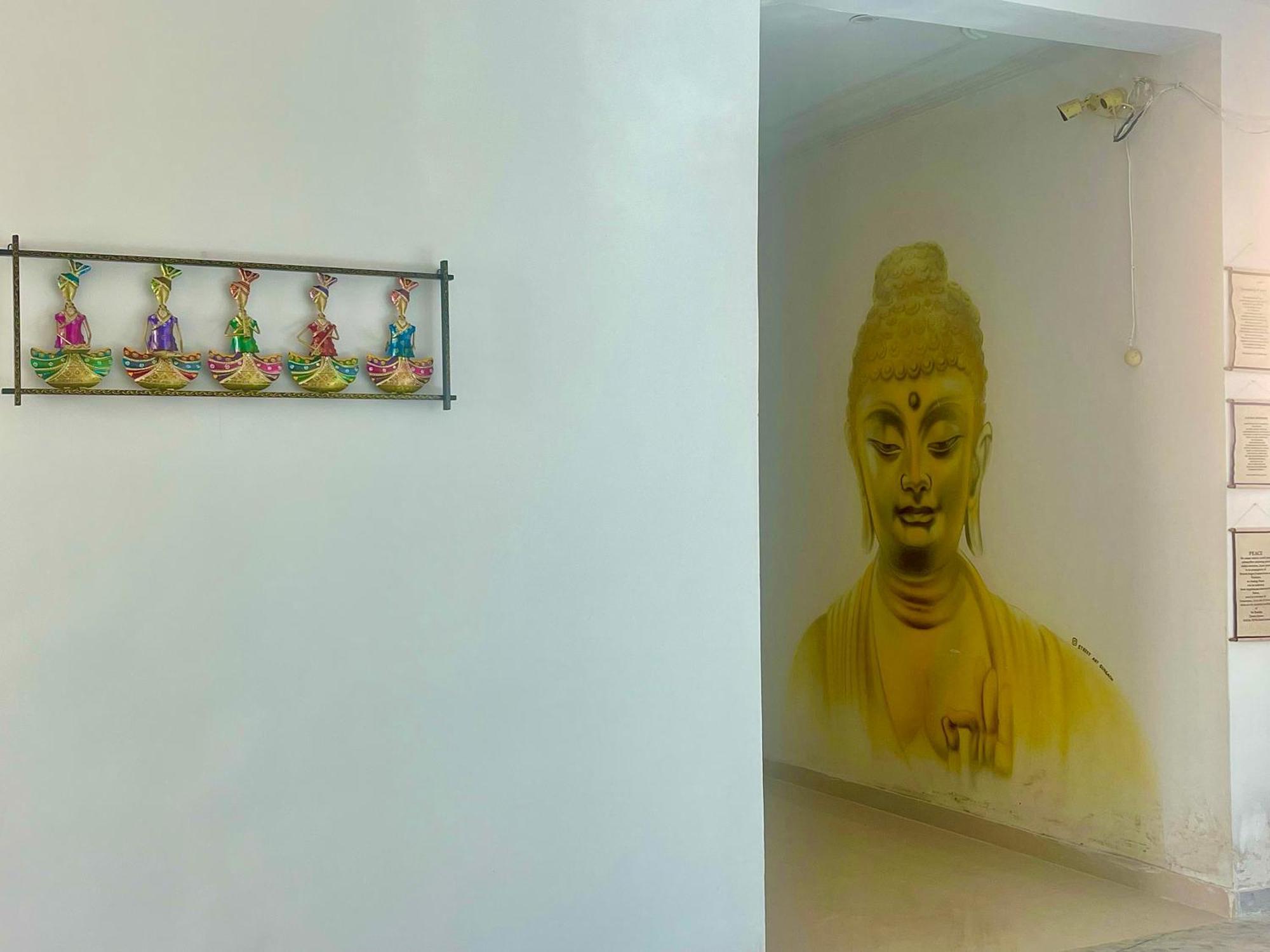 La Curcuma Luxury Homestay Khajurāho Екстериор снимка