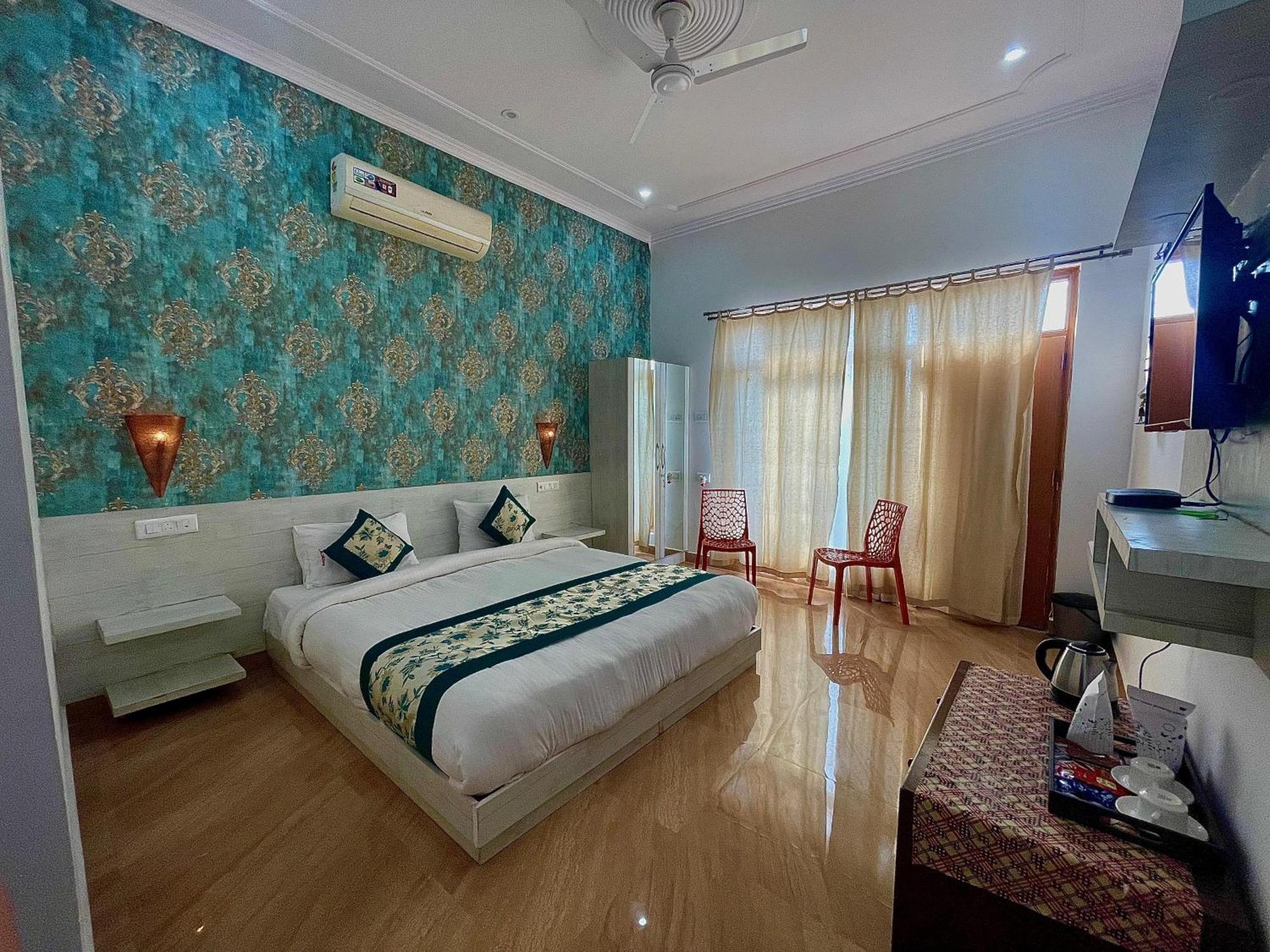 La Curcuma Luxury Homestay Khajurāho Екстериор снимка