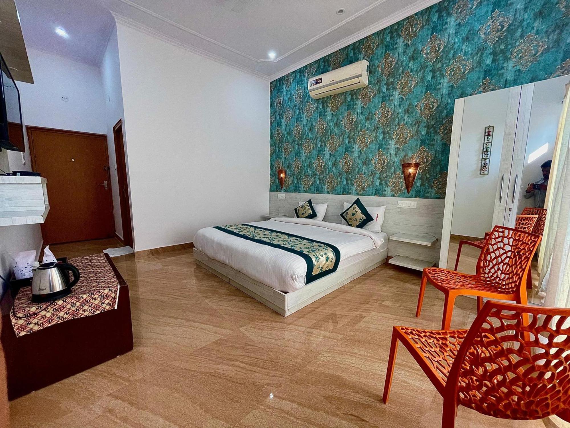 La Curcuma Luxury Homestay Khajurāho Екстериор снимка